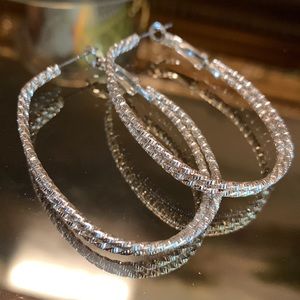 Sparkling  Silver Textured Patterned Double Oval Hoop Earrings